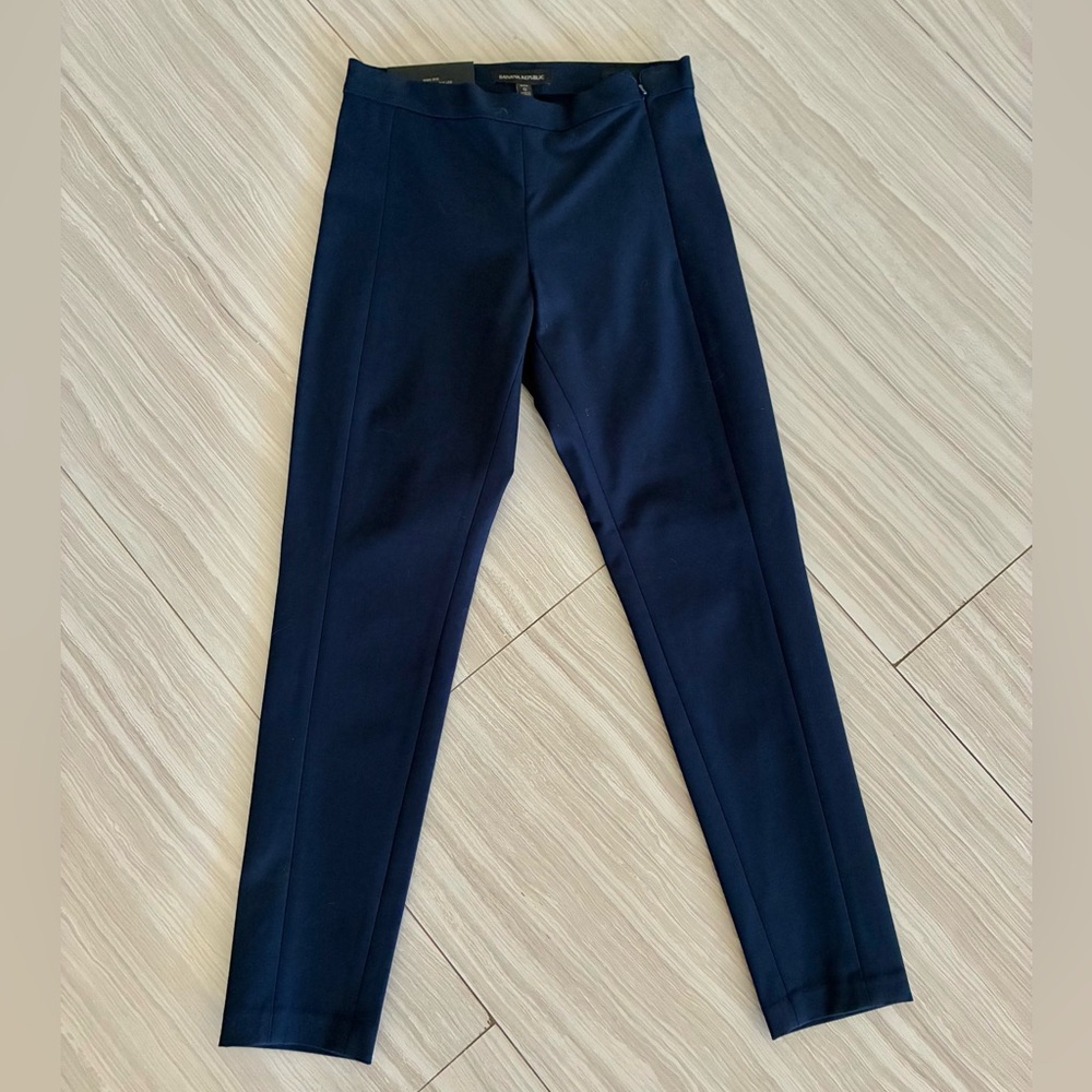 NWT Banana Republic Devon Navy Blue Stretch Pants, Size 0P